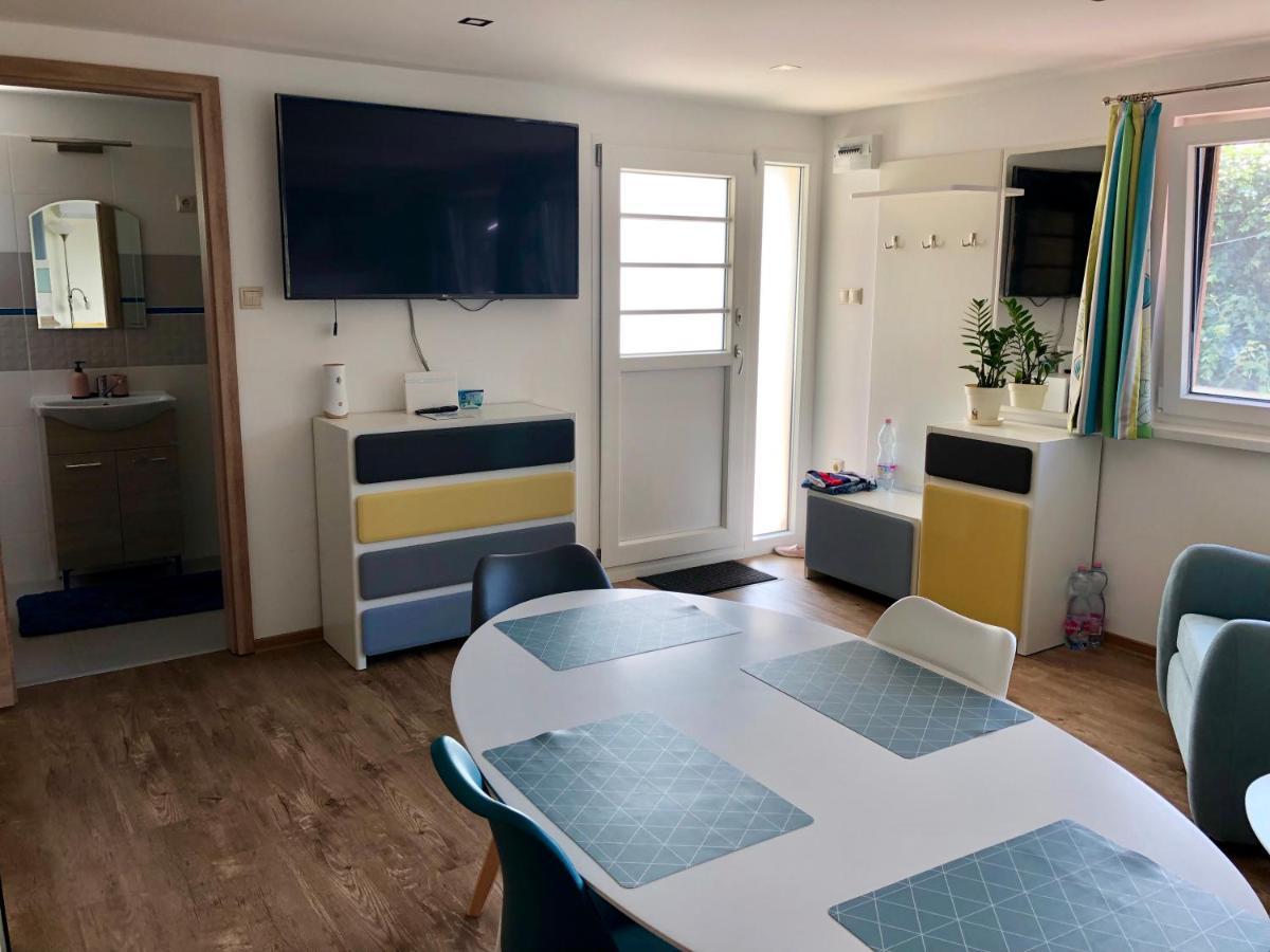 Balaton Wellness Tom Cat Nyaralo 1 Wellness Es 1 Gyermekbarat Apartmannal Kovagoors Exterior foto