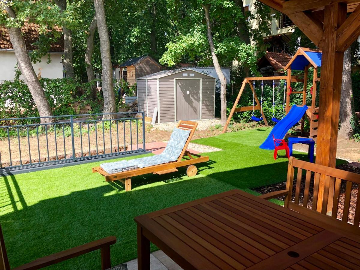 Balaton Wellness Tom Cat Nyaralo 1 Wellness Es 1 Gyermekbarat Apartmannal Kovagoors Exterior foto