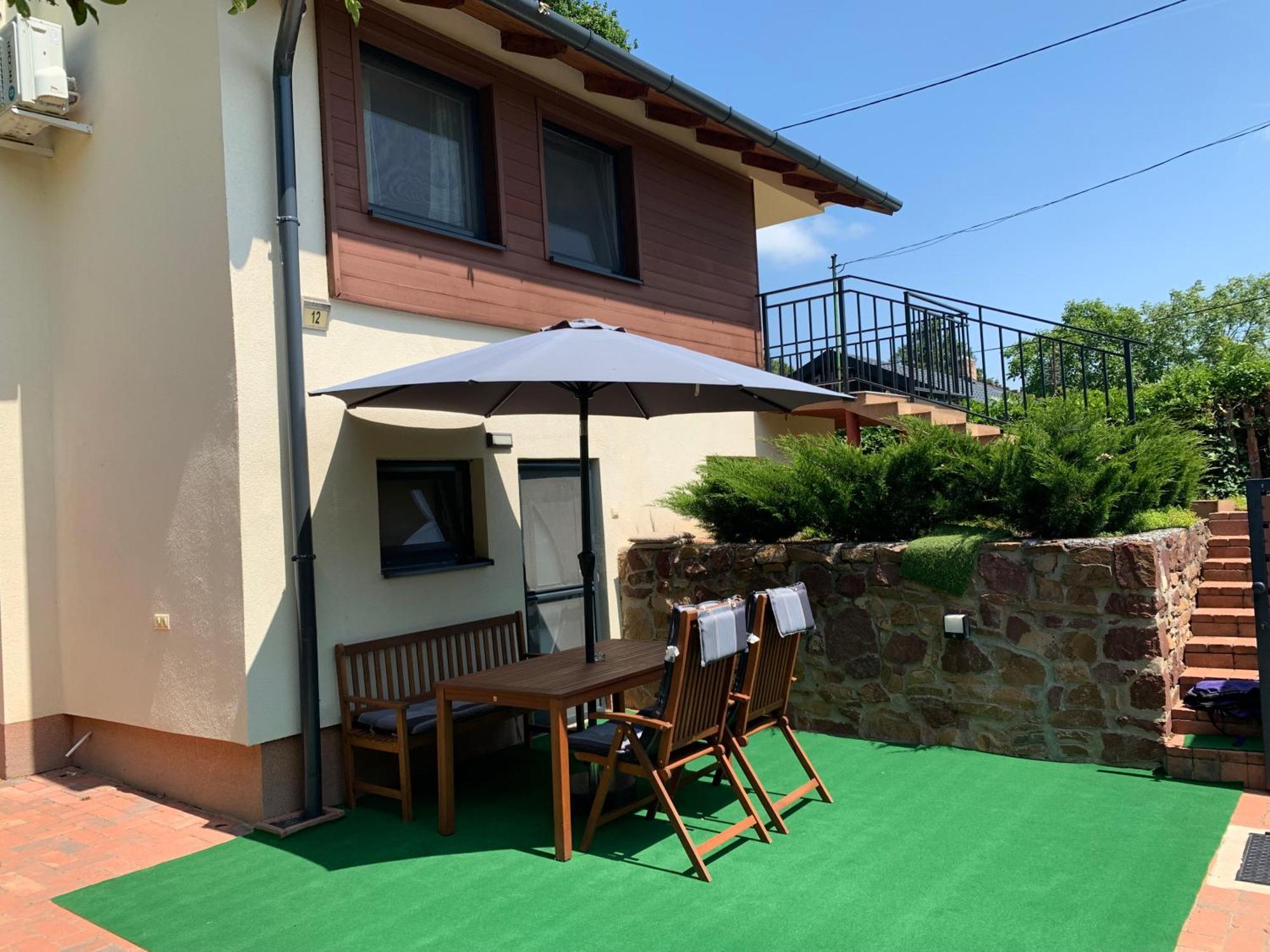 Balaton Wellness Tom Cat Nyaralo 1 Wellness Es 1 Gyermekbarat Apartmannal Kovagoors Exterior foto