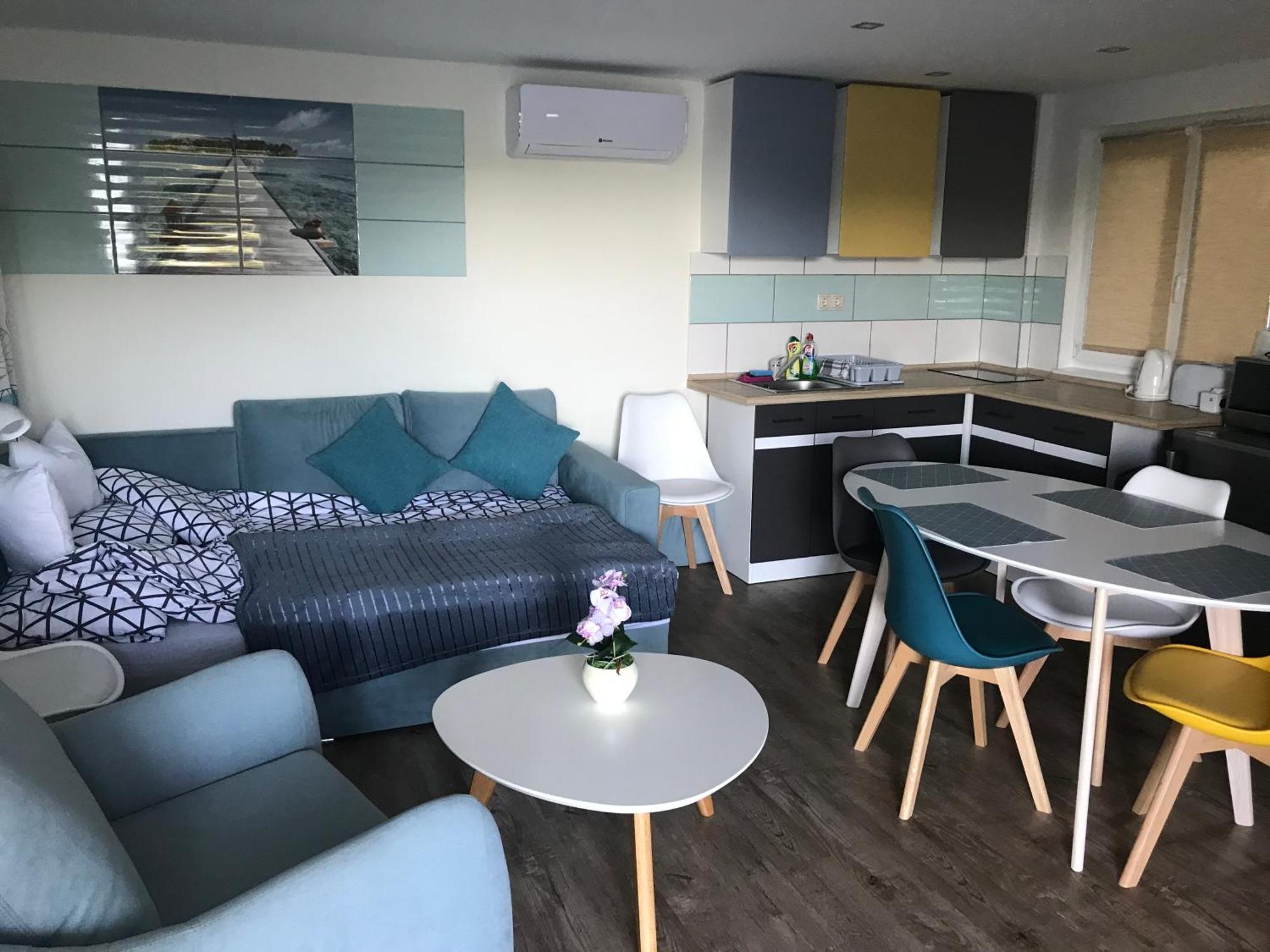 Balaton Wellness Tom Cat Nyaralo 1 Wellness Es 1 Gyermekbarat Apartmannal Kovagoors Exterior foto